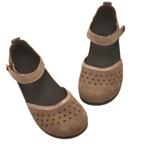 SAS Eden Comfort Mary Jane Perforated Leather D’Orsay Shoe Size: 6 5M - Picture 1 of 16